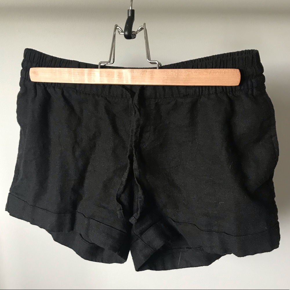 🏴Old Navy linen shorts